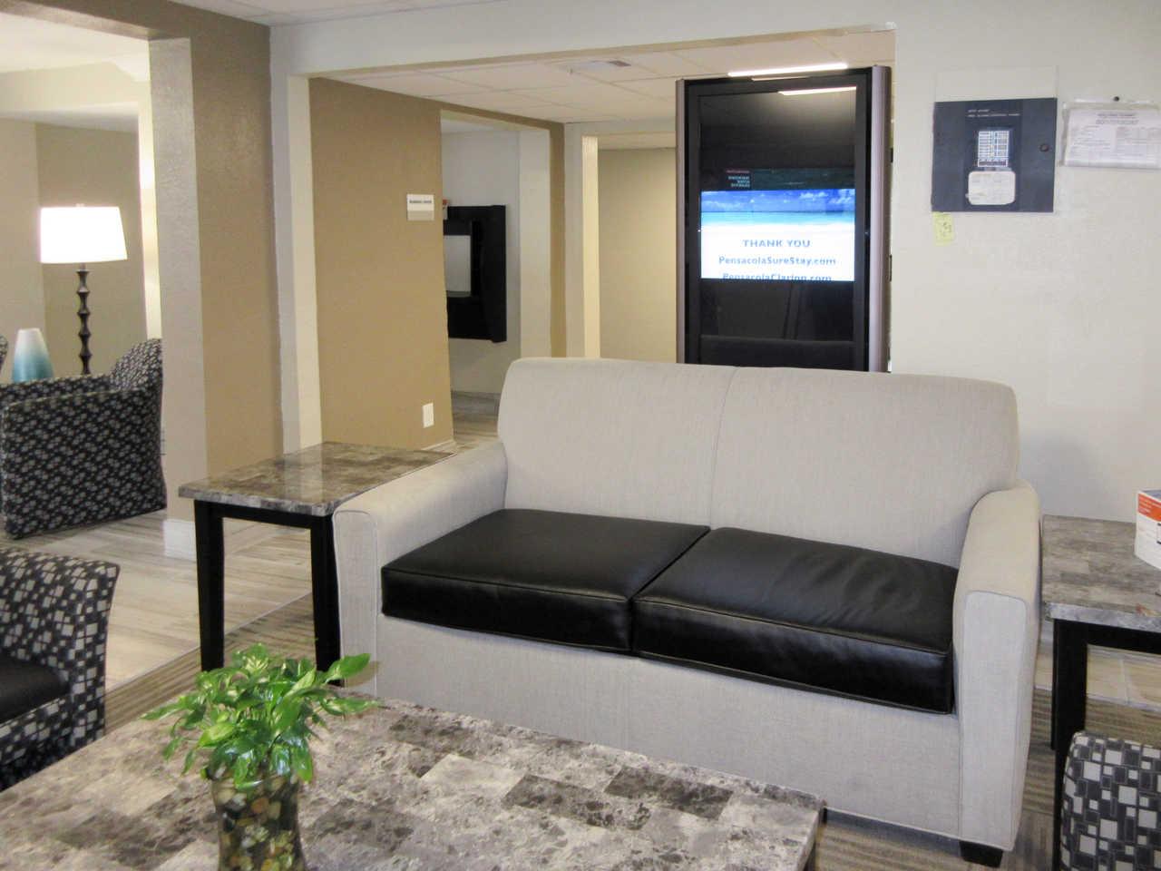 Quality Inn Ferry Pass Екстериор снимка